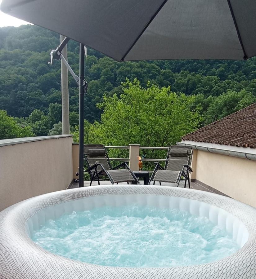 Apartmani Unski Biser Cazin Buitenkant foto